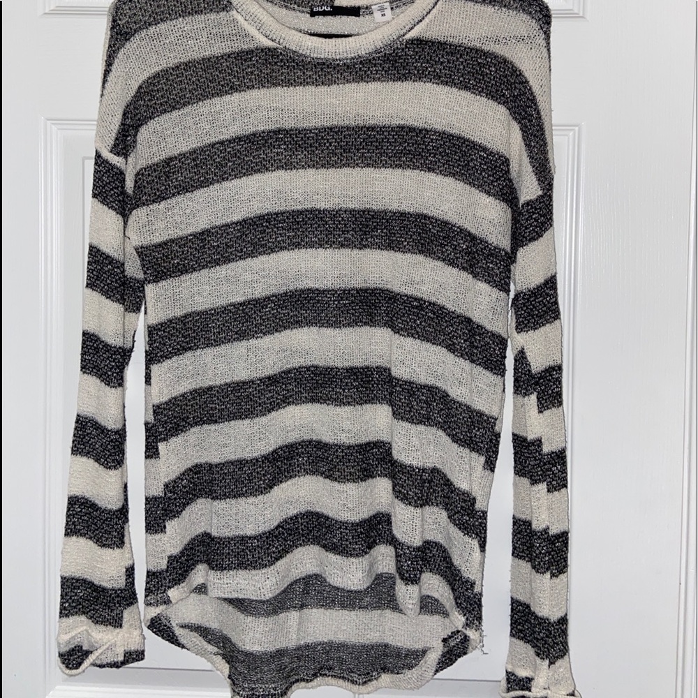 bdg lightweight sweater